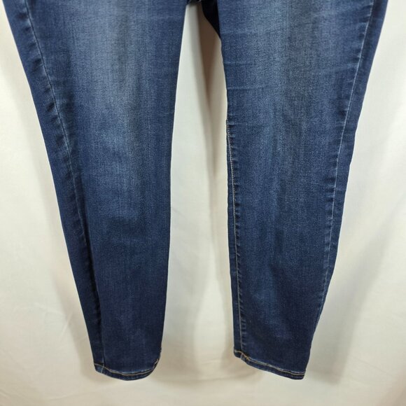 Lane Bryant High Rise Super Stretch 3 Button Jeggings Women's Size 18 - Picture 8 of 14